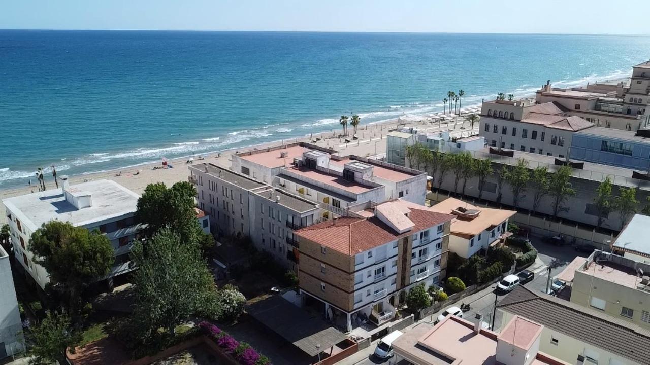 Apartamentos Ancora Romana Калафел Екстериор снимка